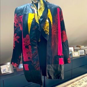 Elegant Jacket Japanese-inspired with 2 front pockets